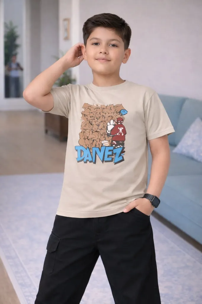 gray tshirt.webp
